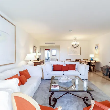 Frontline -los Monteros Palm Marbella